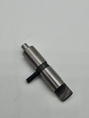 ZJ B9500 Фиксатор лапки 10082034 (original)